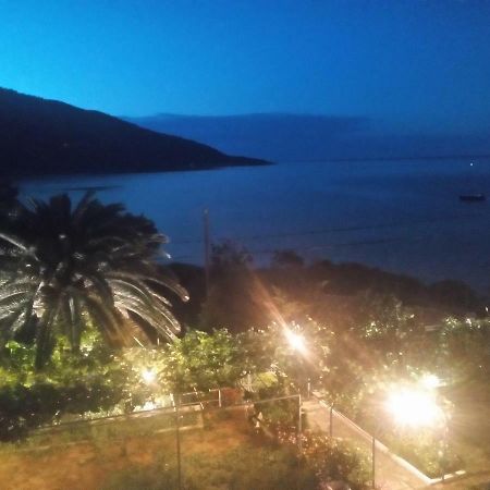 Hotel Kinira Bagian luar foto