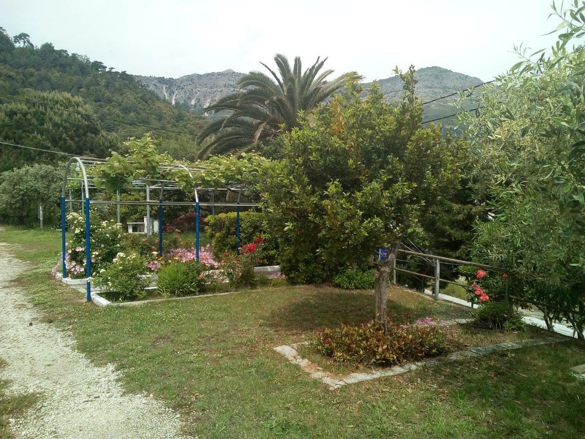 Hotel Kinira Bagian luar foto
